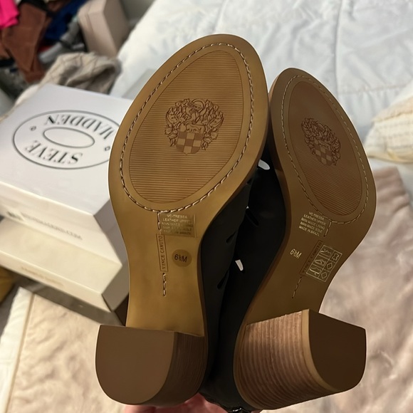 Vince Camuto Heeled Booties - Picture 4 of 6